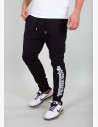 Men's sweatpants in a beautiful design with a large logo print in the calf area.