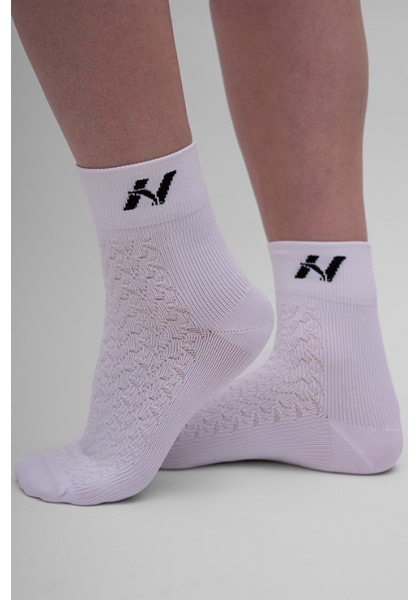 NEBBIA "HI-TECH" N-pattern crew socks white