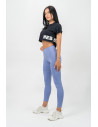 The loose sporty crop top is a bit of a cult piece from NEBBIA and its reputation says it all. 