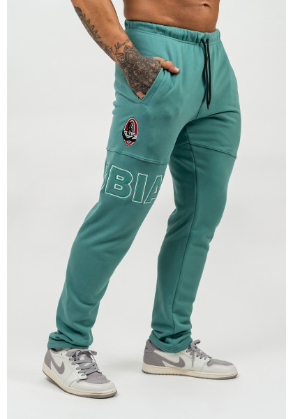 NEBBIA Loose sweatpants with pockets COMMITMENT green