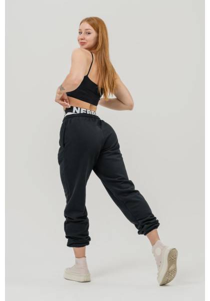 NEBBIA Sports tracksuit MUSCLE MOMMY black